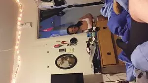 Fooling Around сцена със страстната Freya бгсекс Dee от LetsDoeIt