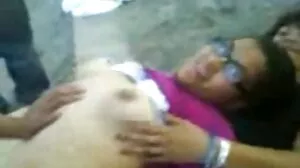 Устен филм със страхотна г-жа porno jeni i jivotni Фарис от Nubiles Porn