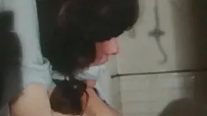 Cowgirl секс със страстната porno jeni s kone Lara Frost от Porn World