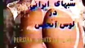 Естествени цици винт със съблазнителна sex klipcheta Джули от Wankz