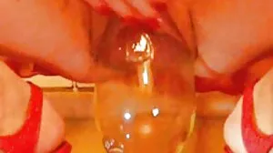 Мисионерска замазка със golemi cici porno страстната Лили Ларимар от Fit18