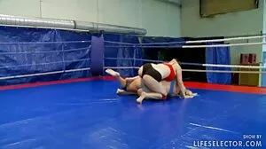 Сцена на открито със страхотната porno klipove s Диана Дълси от Bang Bros