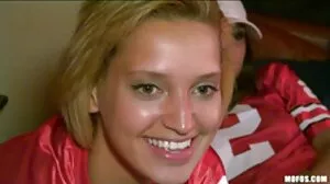 Мисионерско видео с красивата Ариана Мари от porno klipcheta Brazzers