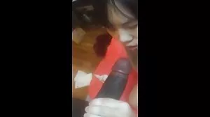 Видео путка гола за милф с изкусителна Киара Лорд от публичен агент