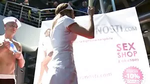 Страничен удар с възбудена Jenna Reid от еротика клипове Team Skeet