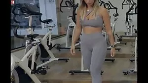 Нина ел