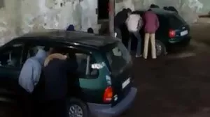 На дивана гръм българско безплатно порно със съблазнителната Кейли Гънър от Dogfart Network